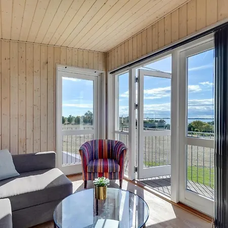 Beautiful In With Sauna Feriehus