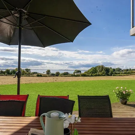 In Faaborg With House Sea View *