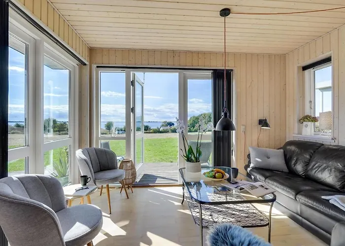 Beautiful In With Sauna Semesterbostad *