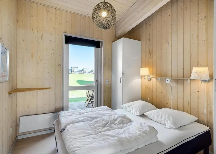 Semesterbostad Beautiful In With Sauna